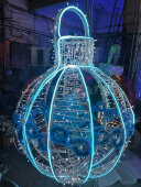 Световая фигура Елочный шар 120х90 см неон белый